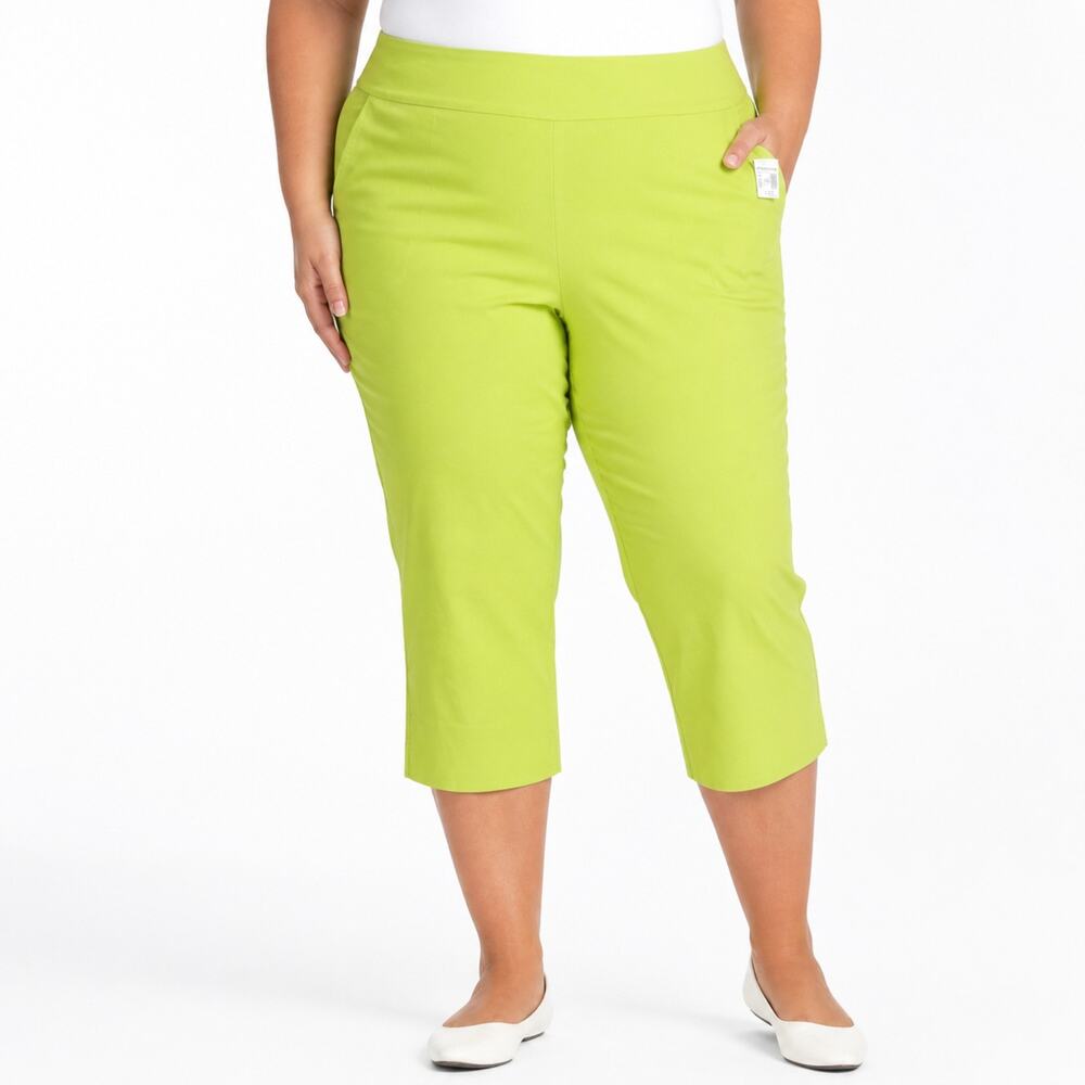 NEW Dressbarn Roz & Ali Capri Pants Womens 24W Green Pull On Classic Fit